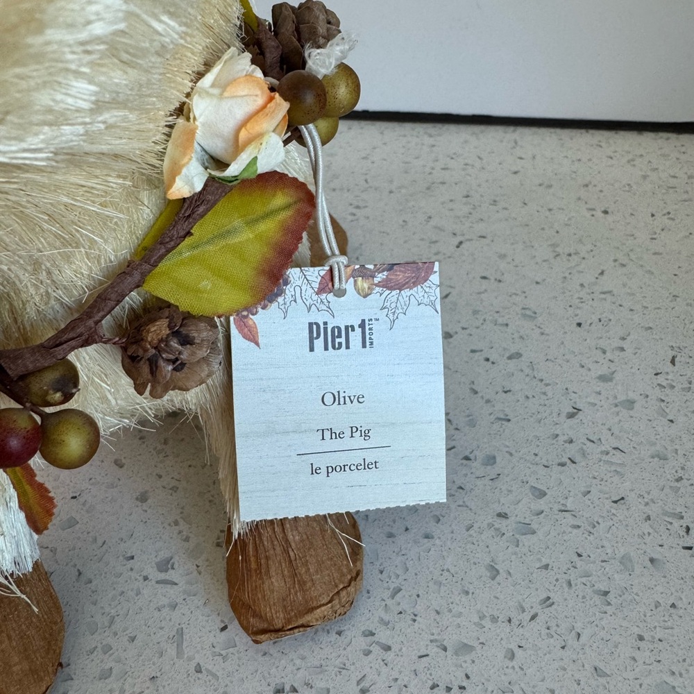 Pier 1 Imports Olive the Pig Sisal Figurine NWT Farmhouse Decor - Picture 2 of 6